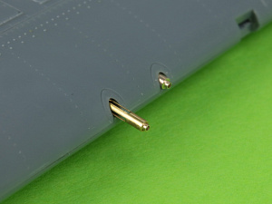 Aircraft detailing sets (brass) 1/48 Grumman F4F-3 Wildcat EARLY (pre-war) - .50 Browning gun barrels with oblong holes & early Pitot Tube