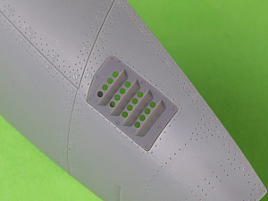 Aircraft detailing sets (resin) 1/32 P-51 Mustang - carburator air filter cover - RAF louvred type - version A (designed to be used with Tamiya kits)