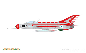 Model kit 1/48 Mikoyan MiG-21F-13 1/48 he Weekend edition (Eduard kits)