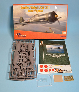 Model kit 1/48 Curtiss-Wright CW-21B Interceptor (Dora Wings)