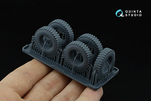 UAZ-469 Off-Road Tyre set (Zvezda)