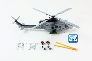 Model kit 1/72 UH-1Y Venom (Dream Model) 