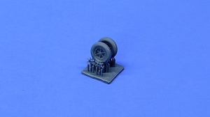 Additions (3D resin printing) 1/48 Bf-109 F-G2 type 4 wheels under load (KepModels) 