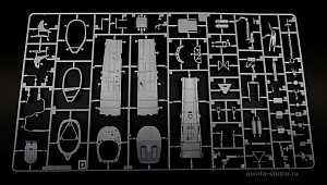 Model kit 1/24 Supermarine Spitfire Mk.IXc - Flying Dray (Airfix)