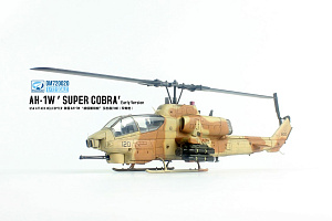 Model kit 1/72 Bell AH-1W Super Cobra (early version) (Dream Model) 