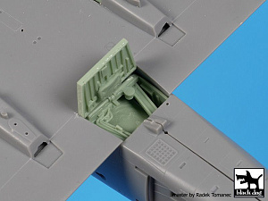 Additions (3D resin printing) 1/48 Douglas A-4 Skyhawk wheel bays + engine (designed to be used with Hobby Boss kits) 