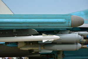 Additions (3D resin printing) 1/72 L-175 “Khibiny” the Electronic Warfare Pod (Advanced Modeling) 