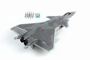 Model kit 1/72 Chinese Chengdu J-20 Stealth Fighter (Dream Model) 
