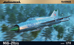 Model kit 1/72 Mikoyan MiG-21bis ProfiPACK (Eduard kits)