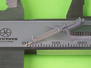 Aircraft detailing sets (resin) 1/48 German WW I machine gun Spandau LMG 08/15 (2 pcs) - with SHORT charging handle - complete guns incl. 3D resin & brass parts