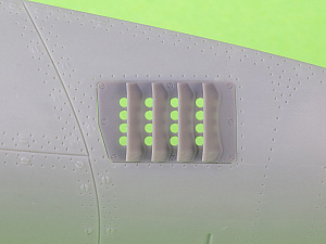 Aircraft detailing sets (resin) 1/32 P-51 Mustang - carburator air filter cover - RAF louvred type - version B (designed to be used with Tamiya kits)