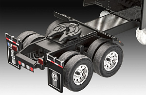 Model kit 1/32 (50 Years of AC/DC) AC/DC Tour Truck "PWR UP" (Revell)