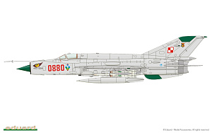 Model kit 1/48 Mikoyan MiG-21BIS ProfiPACK edition kit (Eduard kits)