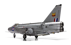 Model kit 1/48 English Electric Lightning F.6 (Airfix)