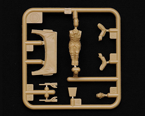 Model kit 1/48 Mitsubishi Ki-46 III Type 100 w/4x4 Kurogane (Tamiya) 