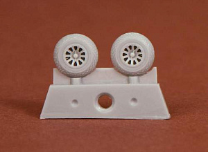 Additions (3D resin printing) 1/72 North-American P-51D Mustang wheel set (diamond tread) (designed to be used with Airfix kits)