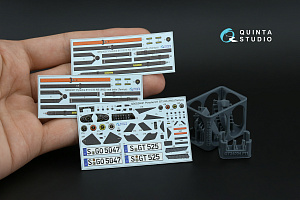 Porsche 911 GT3 RS (992) 3D-Printed & coloured Interior on decal paper (Tamiya) (with 3D-printed resin parts) 