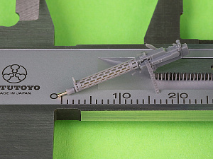 Aircraft detailing sets (resin) 1/48 German WW I machine gun Spandau LMG 08/15 (2 pcs) - with LONG charging handle - complete guns incl. 3D resin & brass parts