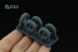 UAZ-469 Off-Road Tyre set (Zvezda)