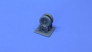 Additions (3D resin printing) 1/32 Bf-109 F-G2 type 4 wheels under load (KepModels) 