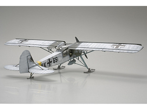Model kit 1/48 Fieseler Fi-156C 'Storch' (Tamiya) 