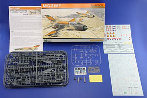 Model kit 1/48 Mikoyan MiG-21MF ProfiPACK edition kit (Eduard kits)