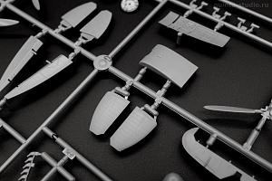 Model kit 1/48 BATTLE of BRITAIN Supermarine SPITFIRE Mk.Ia (Eduard kits)