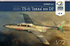 Model kit 1/72 TS-11 'Iskra' bis DF  Expert Set (4x camo) (Arma Hobby)