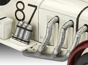 Model kit 1/32 Mercedes-Benz SSKL (Revell)