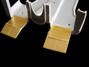 Photo Etching Kit Mikoyan MiG-25RBT/MiG-25RB/MiG-25PD/MiG-25RBF air intakes (designed to be used with ICM UA UK kits) (Metallic Details)