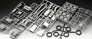 Model kit 1/32 Mercedes-Benz SSKL (Revell)