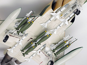 Model kit 1/32 McDonnell Douglas F-4C/D Phantom II (Tamiya)