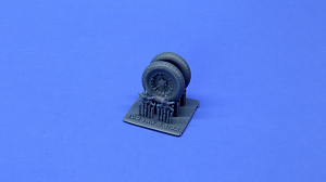 Additions (3D resin printing) 1/32 Bf-109 type 5 wheels 1 set under load (KepModels) 