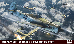 Model kit 1/72 Focke-Wulf Fw-190D-11 Sorau Factory Series (IBG Models) (damage box)