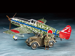 Model kit 1/48 Kawasaki Ki-61-Id Hien (Tony)  & 4x4 Light Vehicle Kurogane Set (Tamiya)