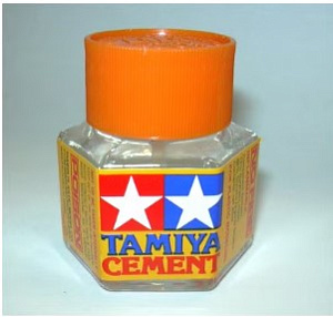 Tamiya Cement (Tamiya) (20ml)