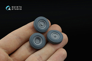 UAZ-469 Off-Road Tyre set (Zvezda)