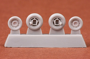 Additions (3D resin printing) 1/72 Folland Gnat T.1 wheel set (designed to be used with Airfix kits)