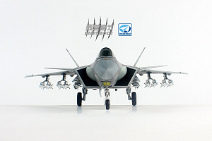 Model kit 1/72 Chinese Chengdu J-20 Stealth Fighter (Dream Model) 