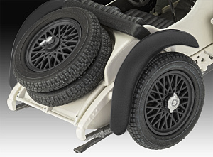 Model kit 1/32 Mercedes-Benz SSKL (Revell)