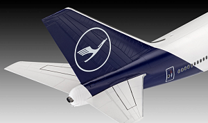 Model kit 1/144 Boeing 747-8 Lufthansa "New Livery" (Revell)
