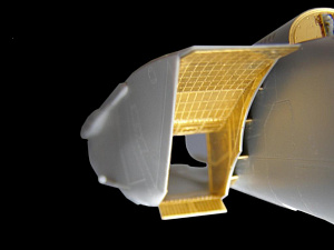 Photo Etching Kit Mikoyan MiG-25RBT/MiG-25RB/MiG-25PD/MiG-25RBF air intakes (designed to be used with ICM UA UK kits) (Metallic Details)