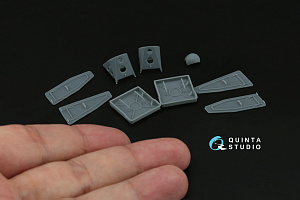 Su-30SM Engine Intake Covers & Wheel Chocks (Zvezda)