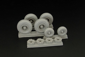 Additions (3D resin printing) 1/48 Lockheed C-130 Hercules Wheels (designed to be used with Italeri kits)