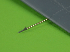 Aircraft detailing sets (brass) 1/48 Grumman F4F-3 Wildcat LATE - .50 Browning gun barrels with round holes & Pitot Tube (two options)