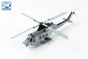 Model kit 1/72 UH-1Y Venom (Dream Model) 