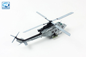 Model kit 1/72 UH-1Y Venom (Dream Model) 