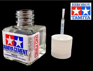 Tamiya Cement 40 ml (Tamiya) (40ml)