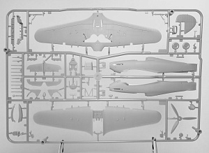 Model kit 1/72 Hawker Hurricane Mk.II Reconnaissance (Deluxe Double kit) (Arma Hobby)