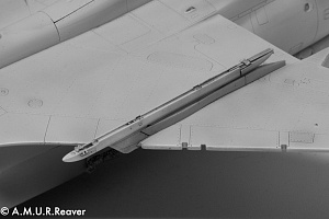 Additions (3D resin printing) 1/48 LAU-7 upper wing pylon and launcher for the SEPECAT Jaguar (UK) in 1/48 scale by Airfix (2025). (A.M.U.R.Reaver) 